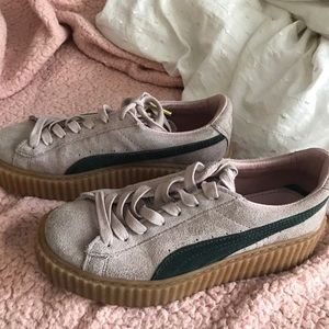 Rare Rihanna Creepers